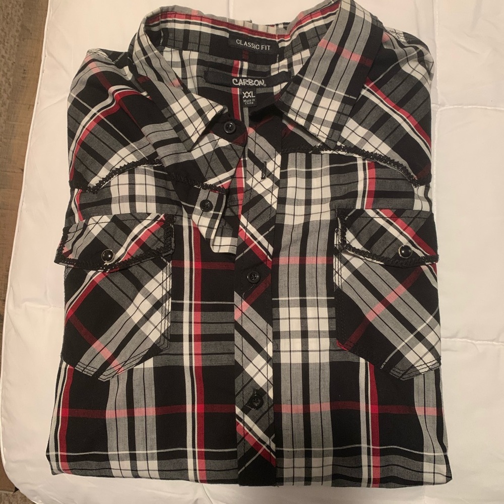 Men’s Carbon Button Down